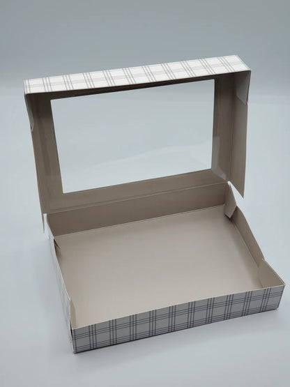 GREY PINSTRIPE GINGHAM BOX - 7" x 5" x 1.25"